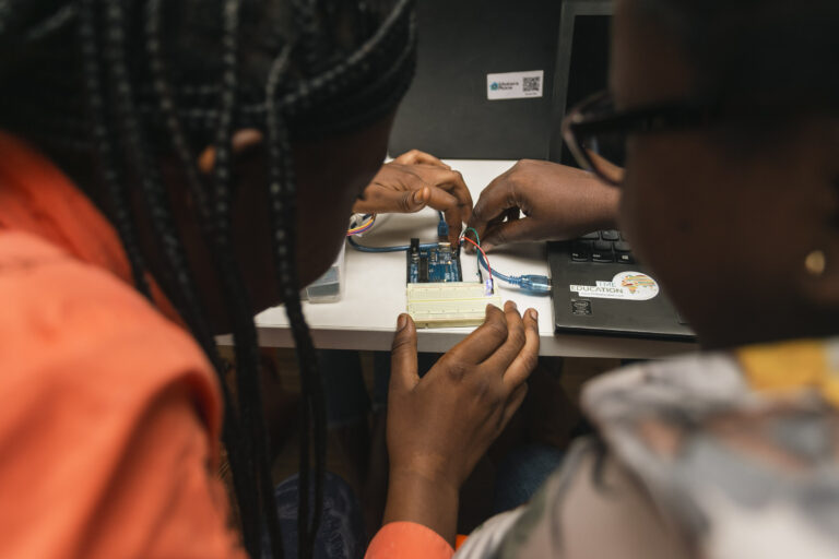 STEP – UP STEM 4 GIRLS